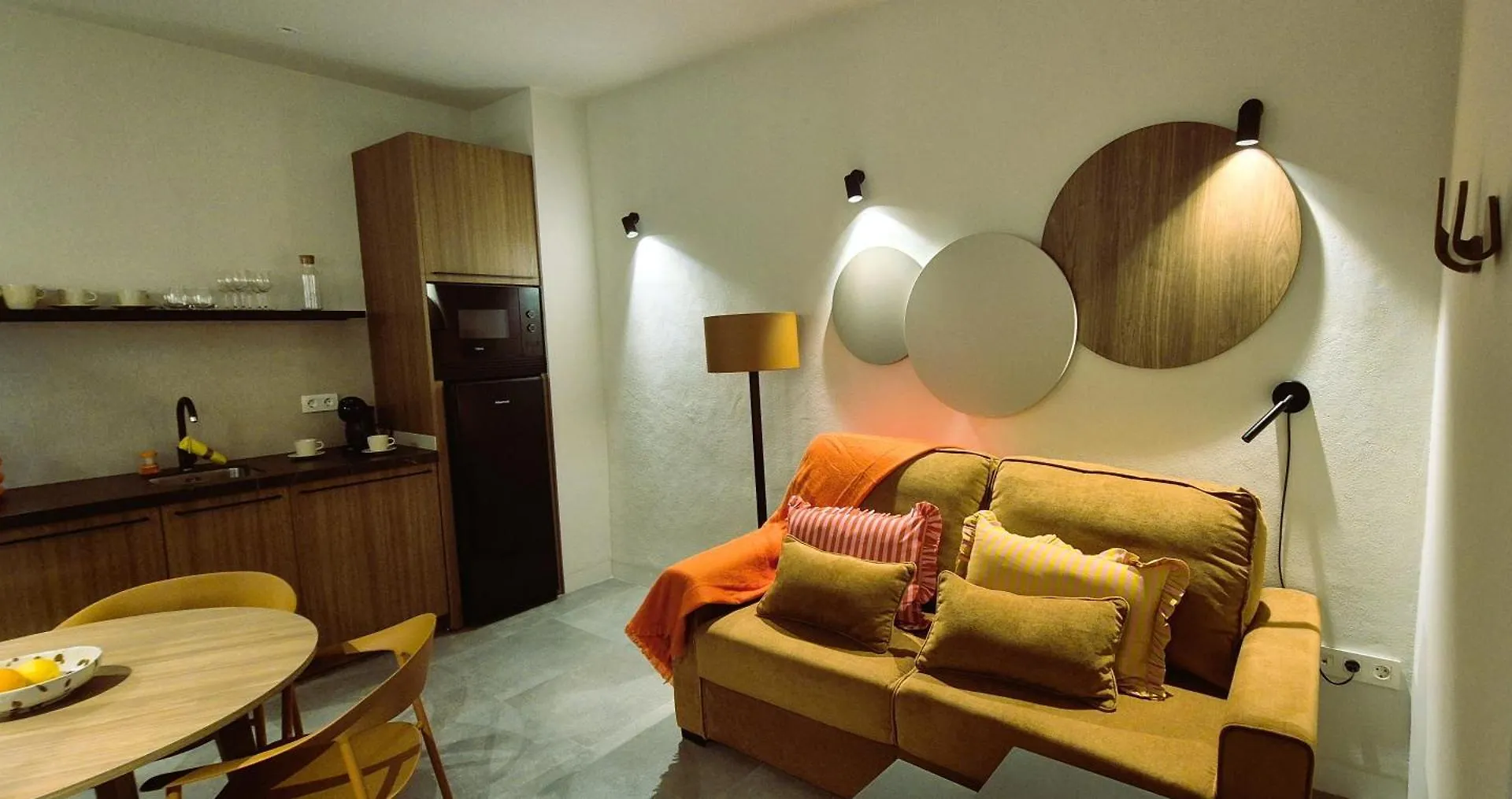 Apartamentos Robles 4 By Gades Gestion Cádiz